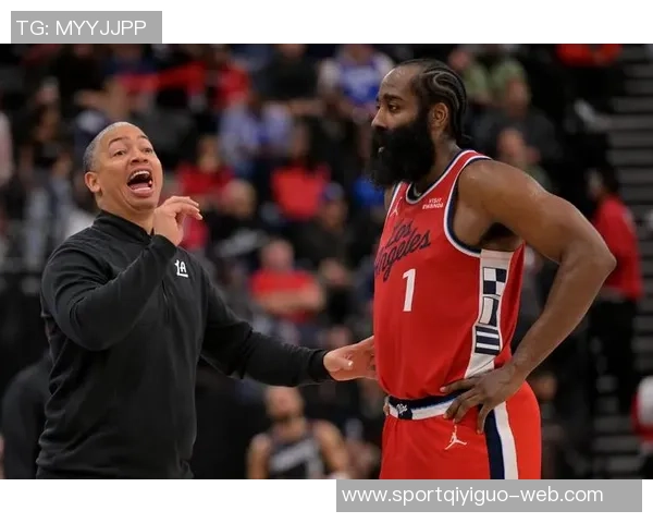 船记：里德末节三分狂潮超快船全队下半场表现克莱一周前同样精彩