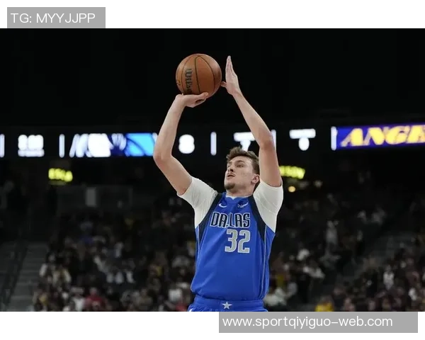 缺少克莱与克里斯蒂独行侠空间不足基德双塔组合展现良好效果