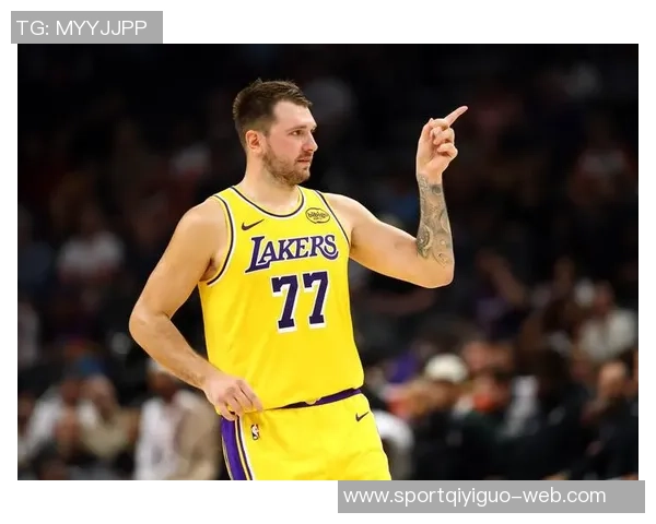 东契奇赛季初赠送球鞋今日再送电动自行车展现神仙队友风范